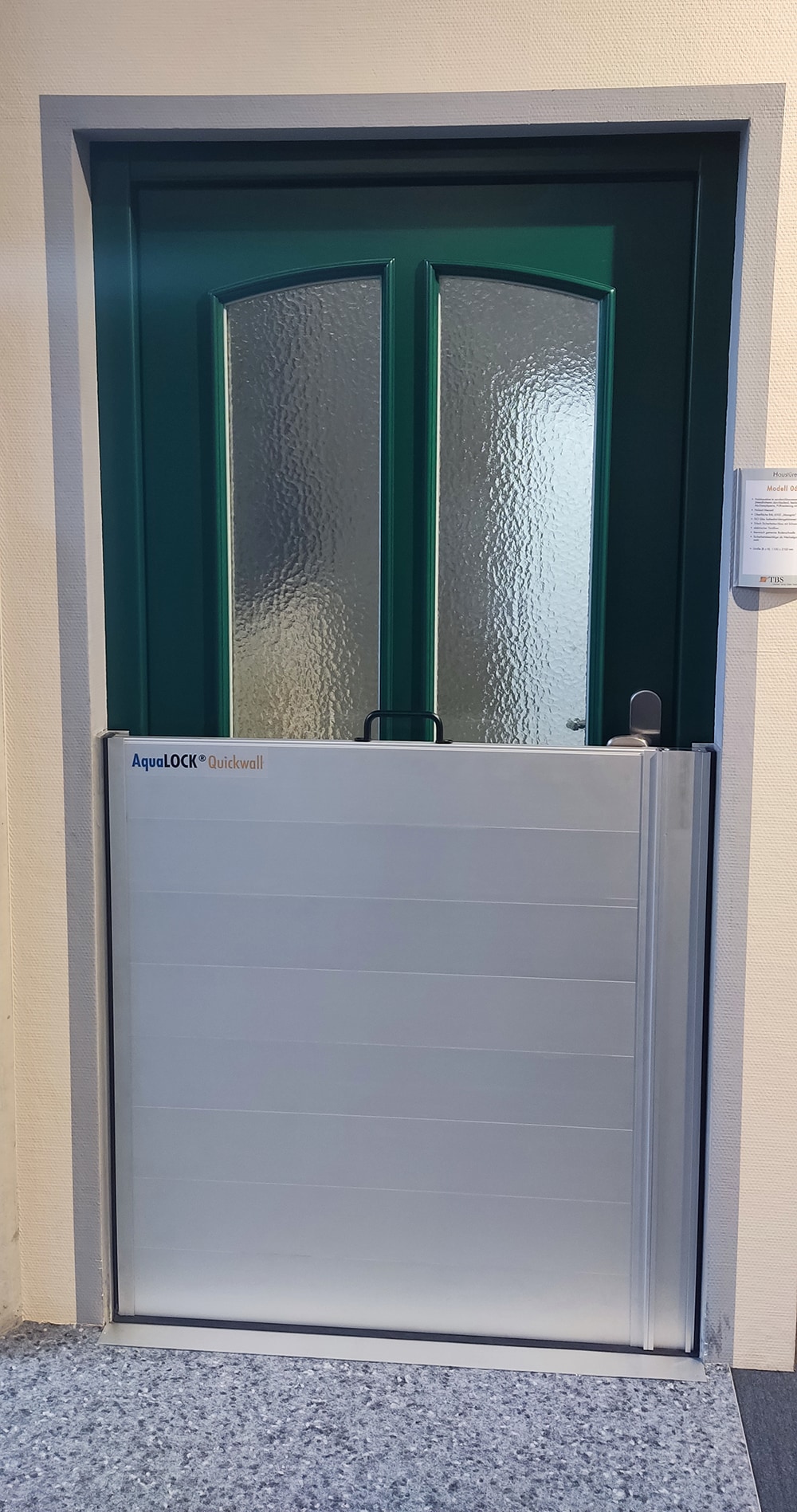 AquaLOCK Door
