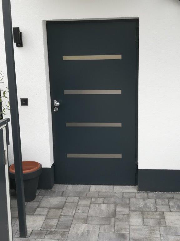AquaLOCK Door