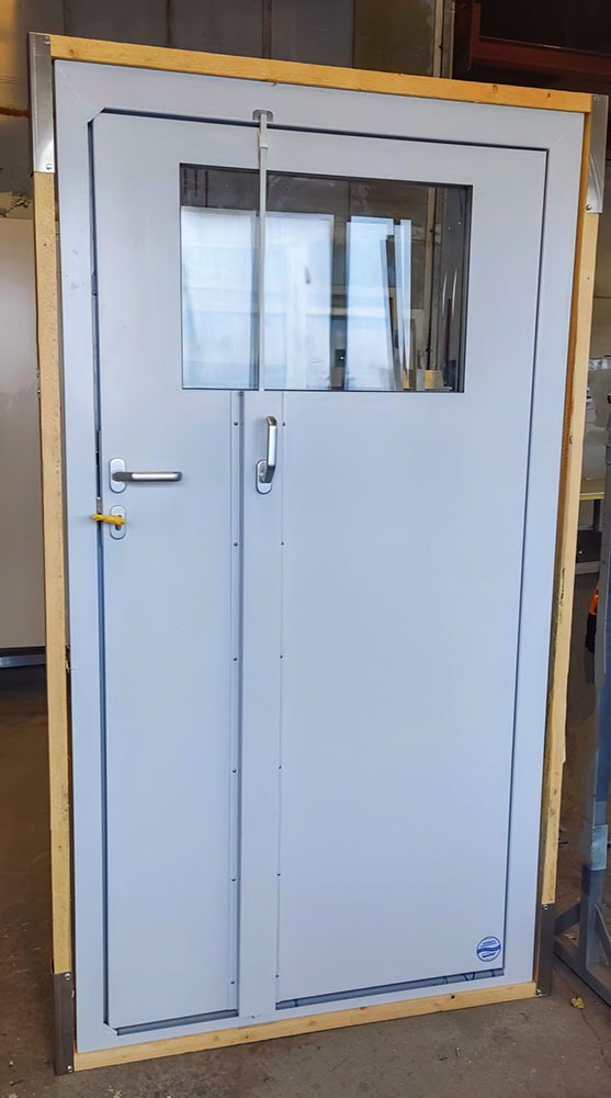 AquaLOCK Door