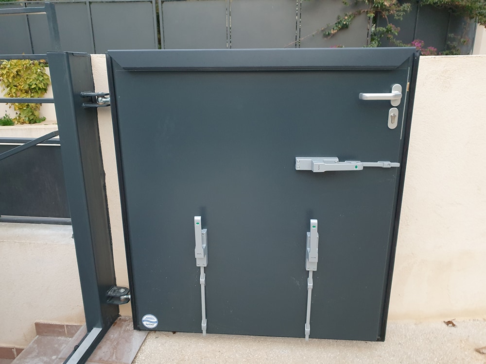 AquaLOCK Gate