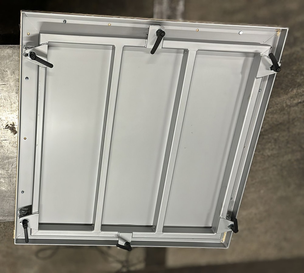 AquaLOCK Door