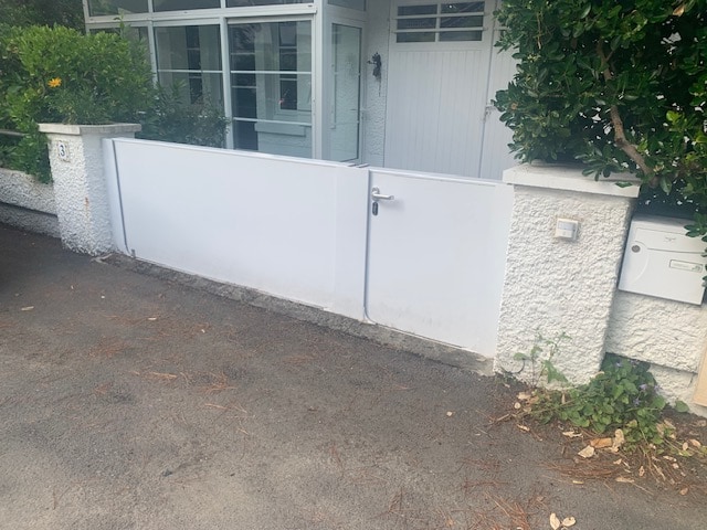 AquaLOCK Gate