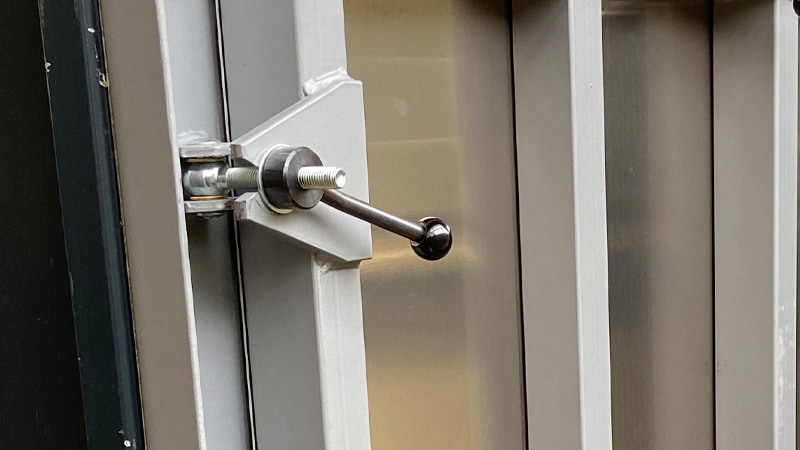 AquaLOCK Door
