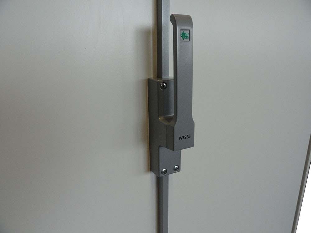 AquaLOCK Door