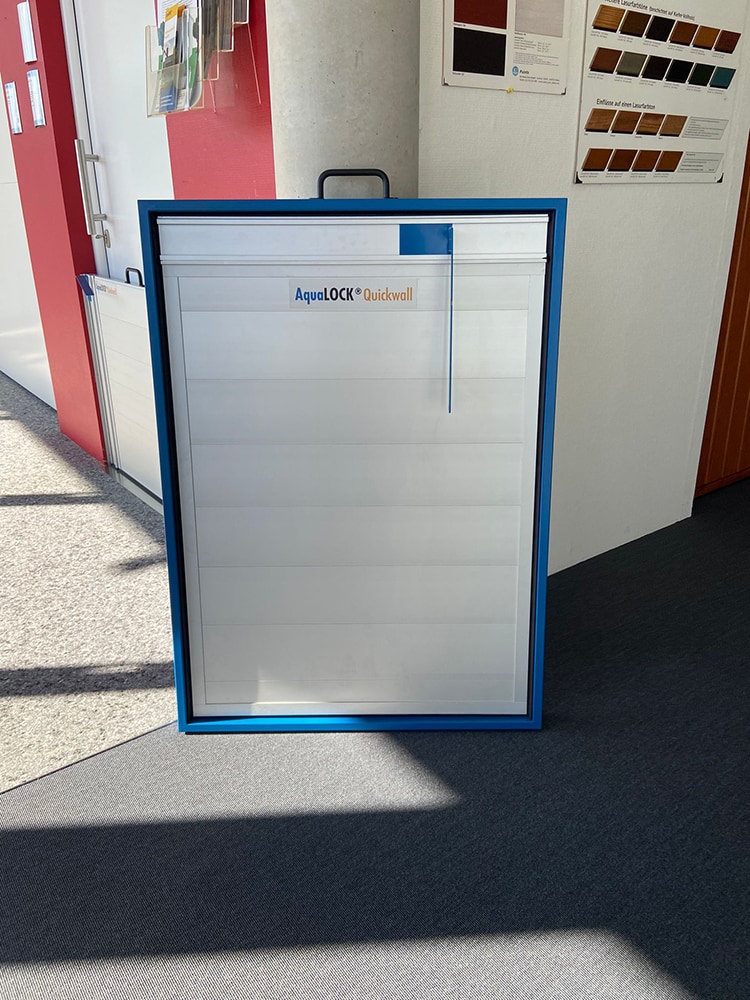 AquaLOCK Door